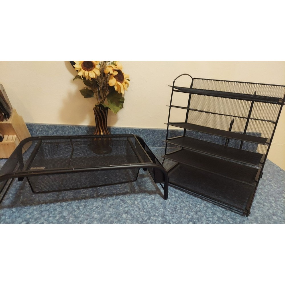 Desk organizers lot of 2 mesh office